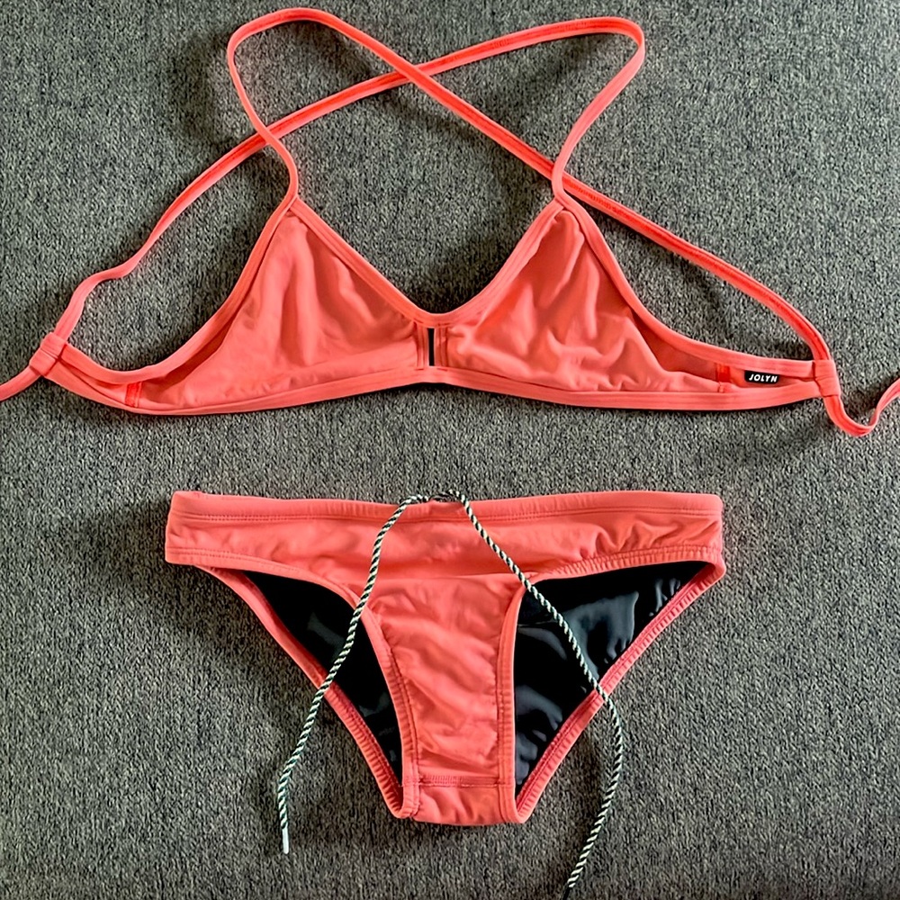 Top is a size medium and bottoms are a size small